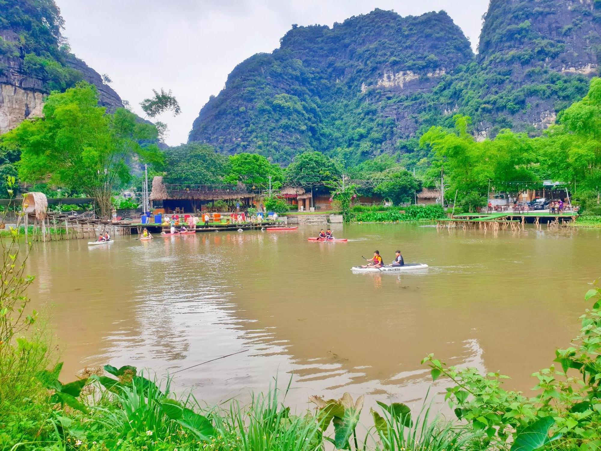 Quoc Khanh Bamboo Homestay Ниньбинь Экстерьер фото