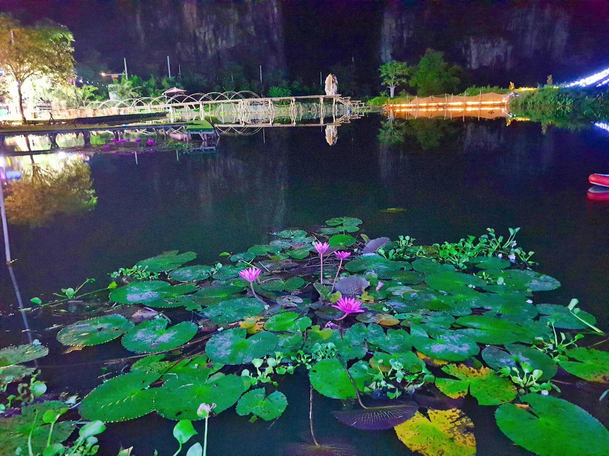 Quoc Khanh Bamboo Homestay Ниньбинь Экстерьер фото